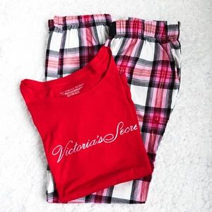 ⭐️VICTORIA’S SECRET PLAID PAJAMA SET⭐️